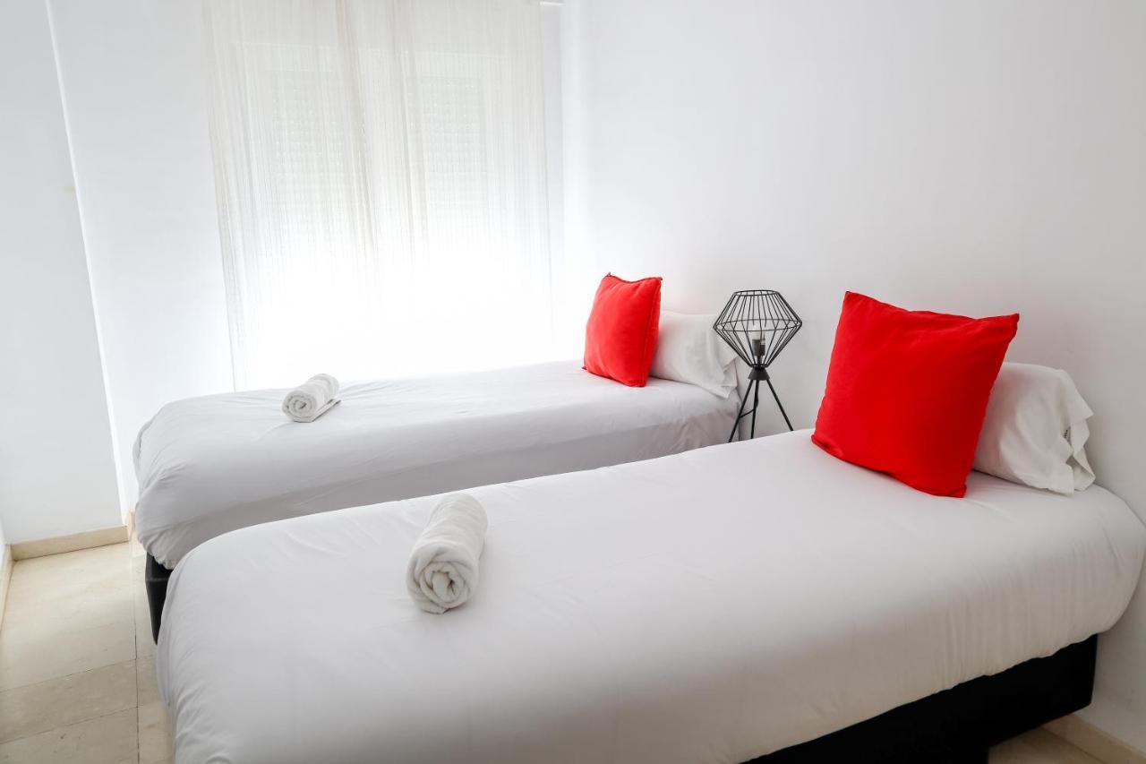 Urban Colours Sauceda VII Apartment Seville Ngoại thất bức ảnh